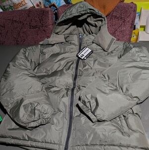 The Warming Project Size Adult Large Army Green Jacket NWT